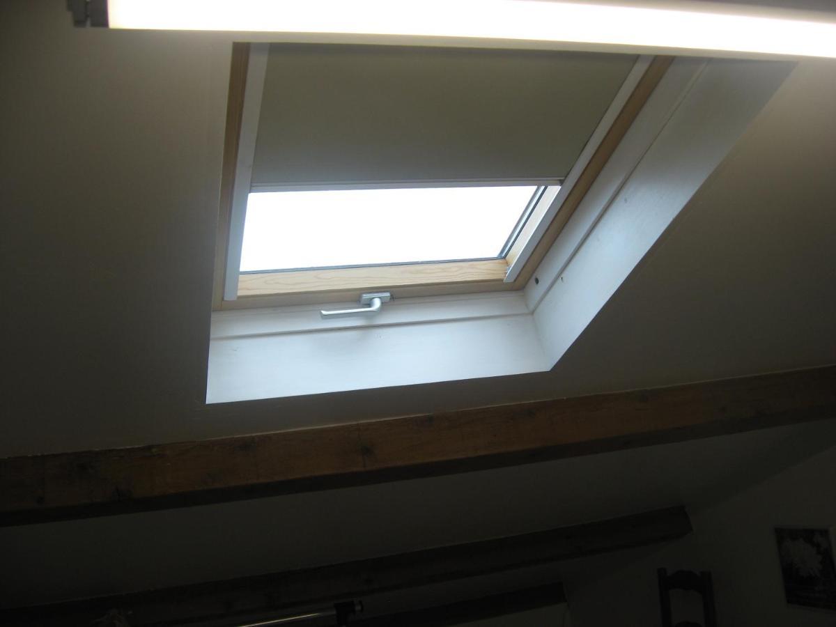 Appartement T 2 Avec Velux Sous Les Combes De 34 M2 à La Londe-les-Maures Extérieur photo